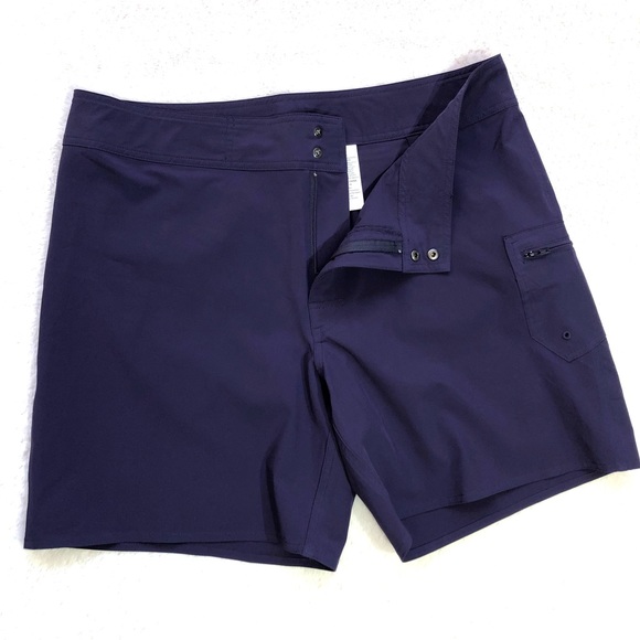 L.L. Bean Plus Size Sun Blocking Swimwear - Picture 2 of 7